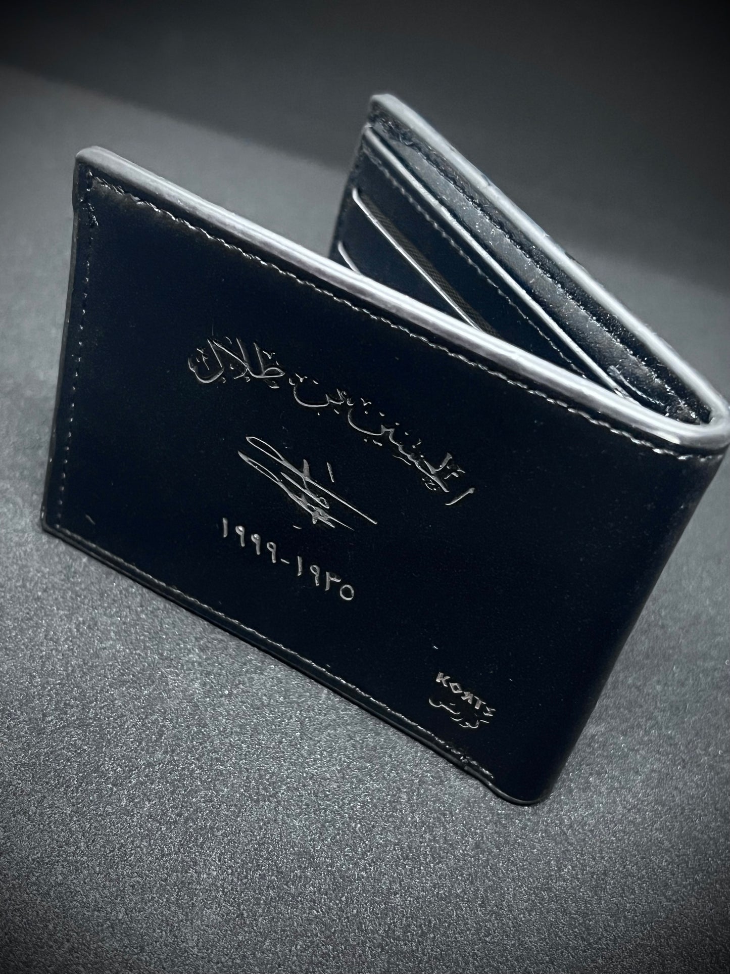 Men KING HUSSIEN Signature leather Wallet